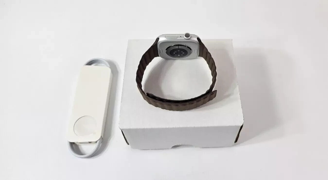 Apple Watch Series 10 GPS + Cellular 46mm Smartwatch Aluminium Case - Excellent