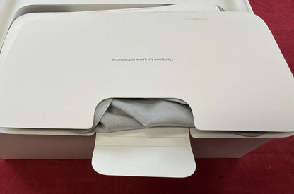 Apple Vision Pro VR Headset w/ Original Box 256GB - MQL83LL/A