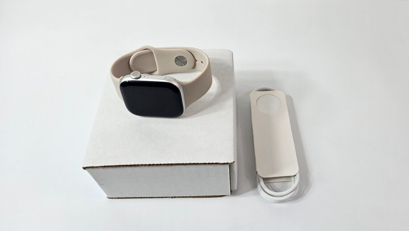 Apple Watch Series 10 GPS + Cellular 46mm Smartwatch Aluminium Case - Excellent