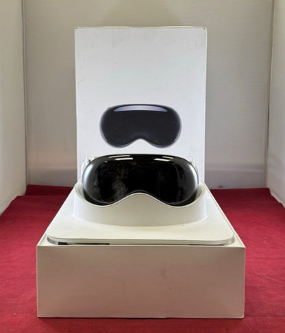 Apple Vision Pro VR Headset w/ Original Box 256GB - MQL83LL/A