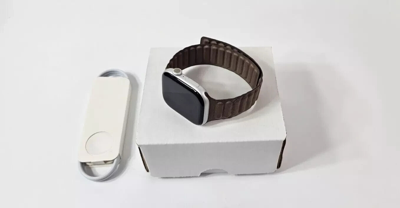 Apple Watch Series 10 GPS + Cellular 46mm Smartwatch Aluminium Case - Excellent